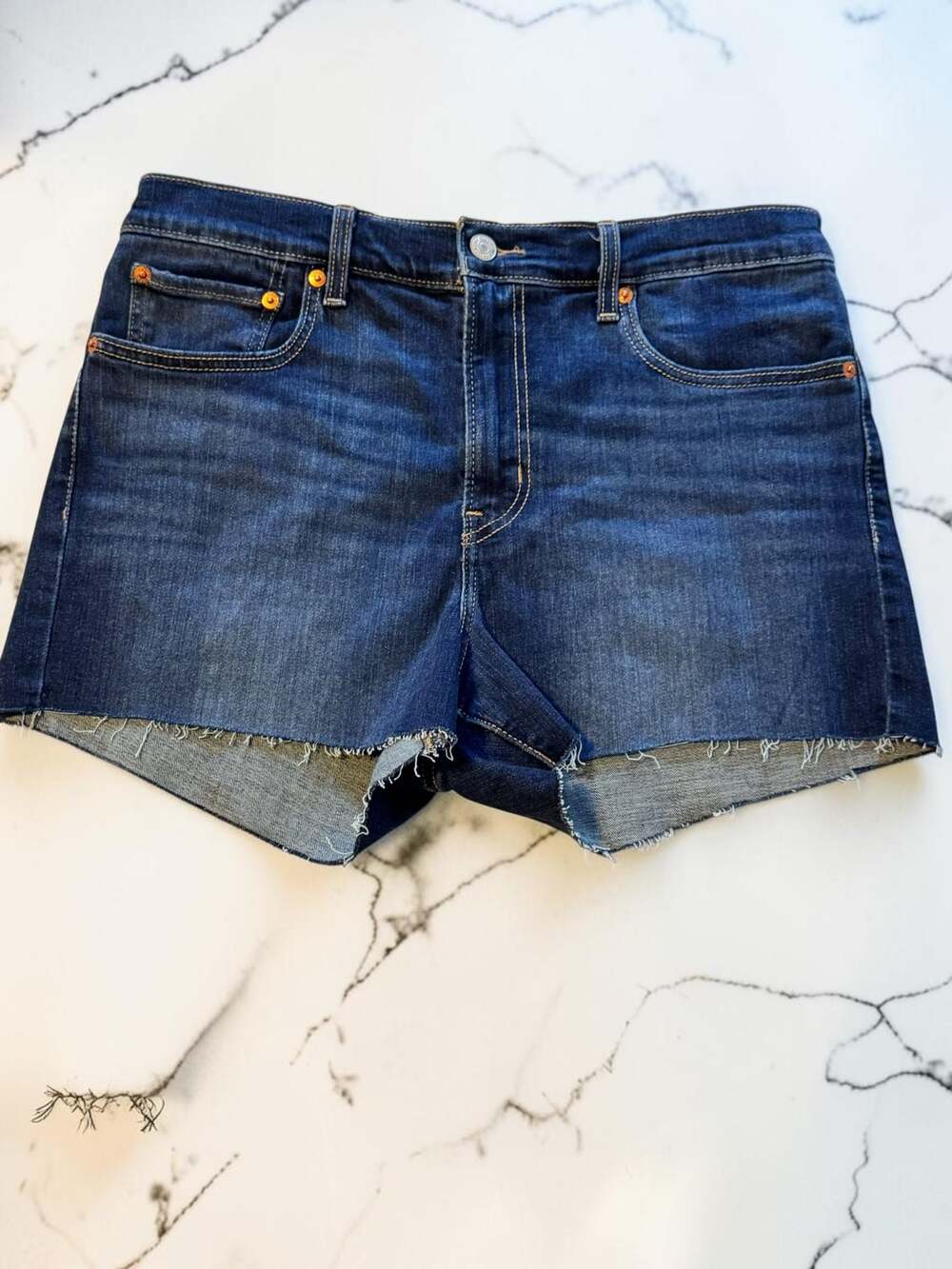 Levi's Women's Blue Denim High Rise Cut-Off Shorts Size 31
